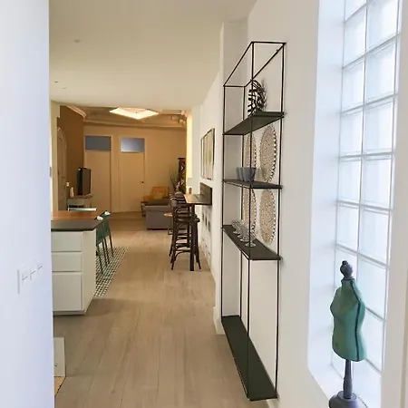 Апартаменты Hall Market *