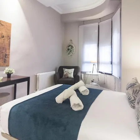 Hall Market Апартаменты Валенсия