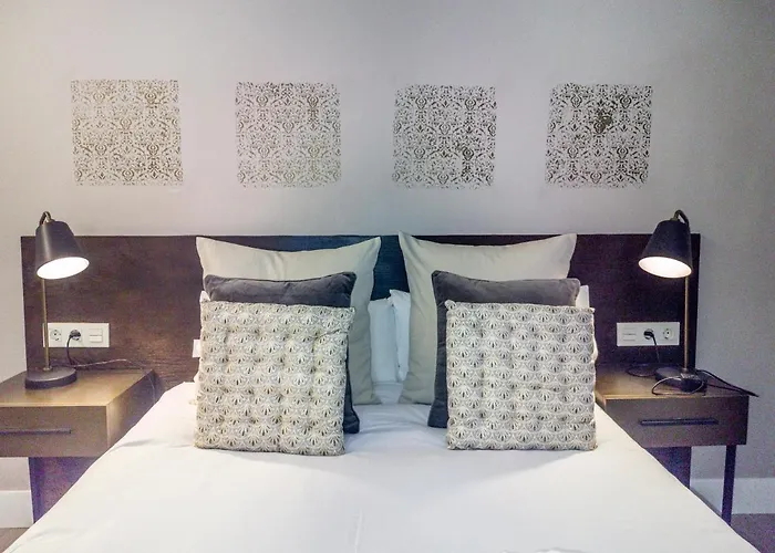 Apartment Hall Market